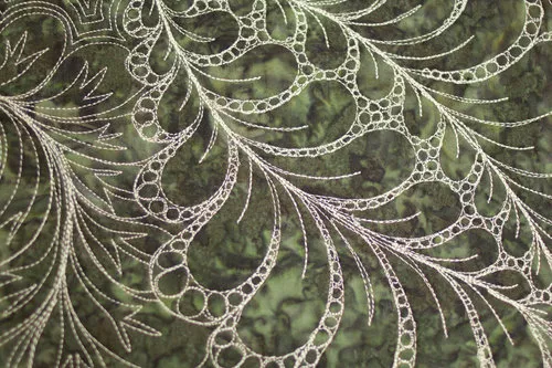 Quilt gorgeous free motion designs with ease on your longarm or domestic machine.