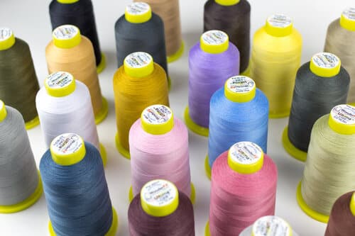 Available in 50 solid colours, rely on Ultima for strength in your everyday quilting.