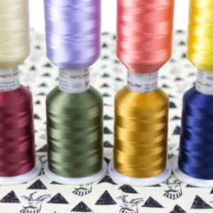 Master Quilter™ 40wt Longarm Polyester Thread