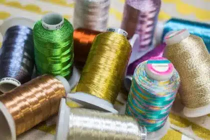 Spotlite™ 40wt Rayon-Core Metallic Thread